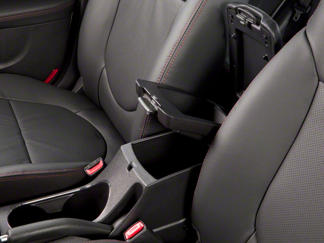 2013 Kia Forte 5-Door SX