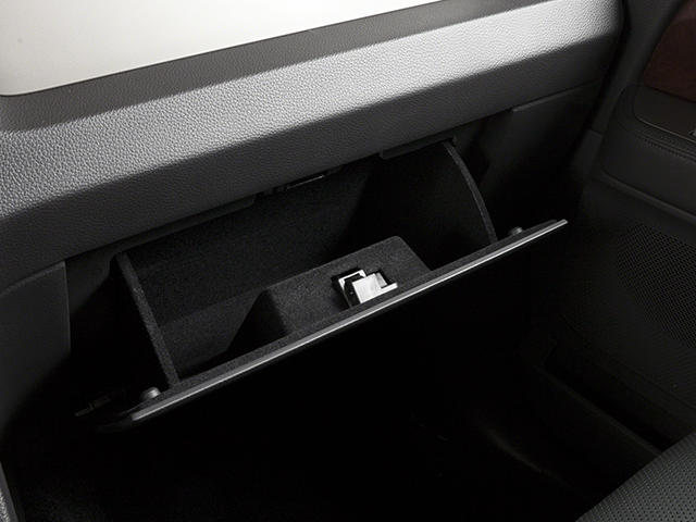 2013 Lincoln Navigator 2WD 4dr