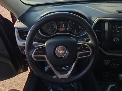 2017 Jeep Cherokee Sport