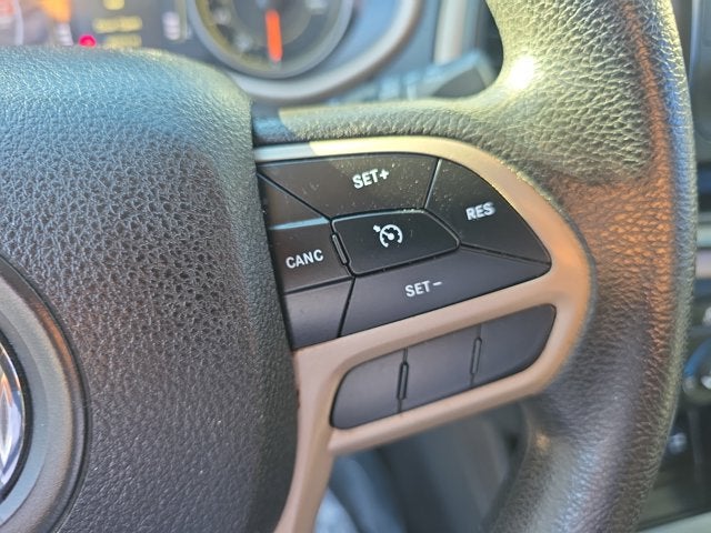 2017 Jeep Cherokee Sport