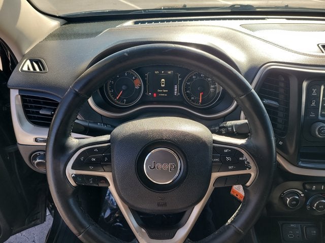 2016 Jeep Cherokee Altitude