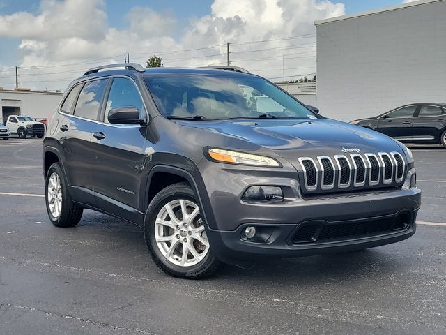 2016 Jeep Cherokee Latitude's photo