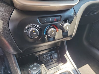 2017 Jeep Cherokee Altitude