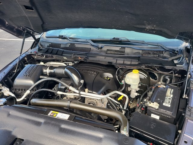 2016 RAM 1500 SLT