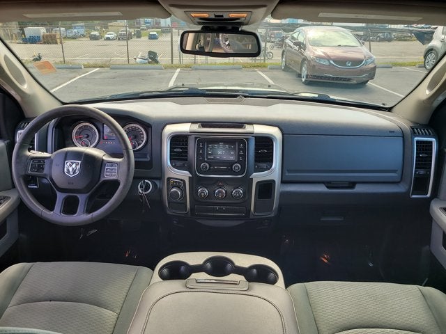 2016 RAM 1500 SLT