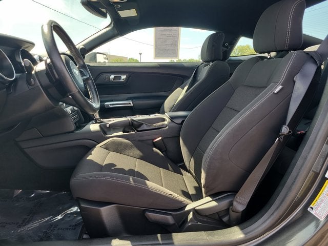 2017 Ford Mustang V6