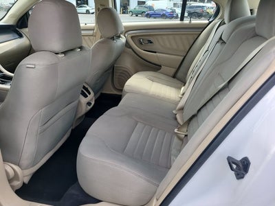 2018 Ford Taurus SE