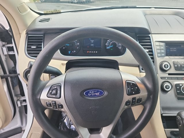 2018 Ford Taurus SE