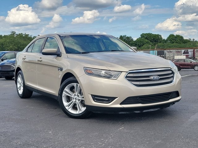 2017 Ford Taurus SEL FWD's photo