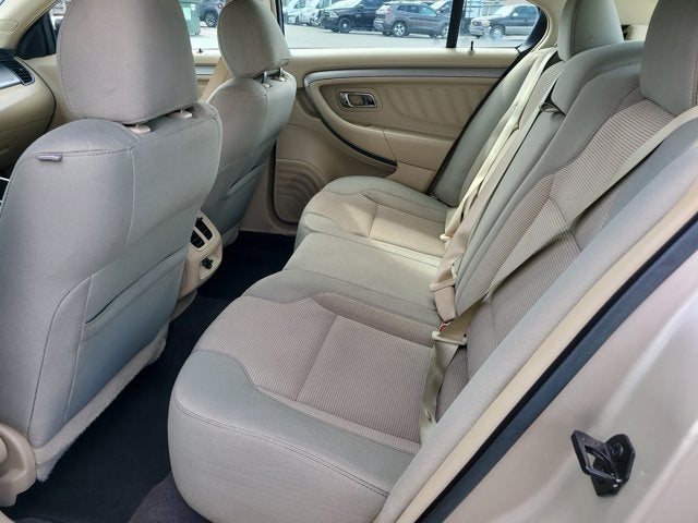 2017 Ford Taurus SEL
