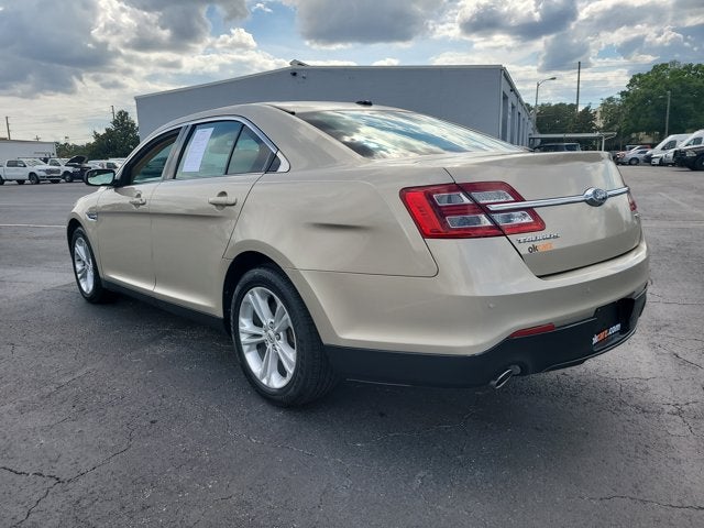 2017 Ford Taurus SEL