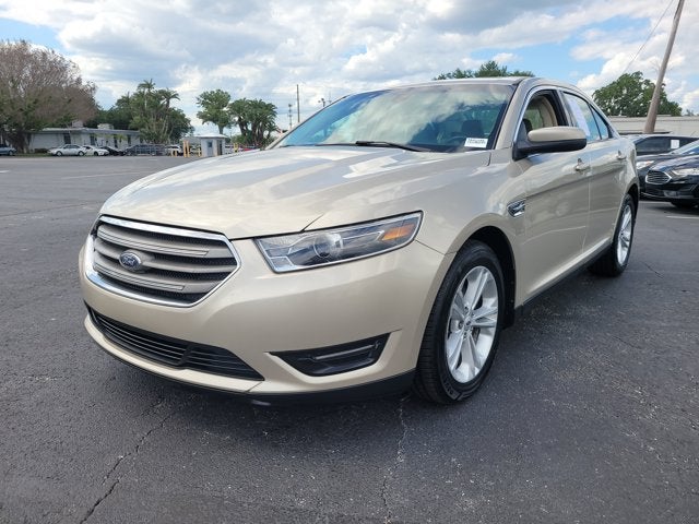 2017 Ford Taurus SEL