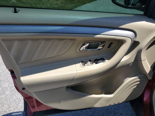 2016 Ford Taurus SEL