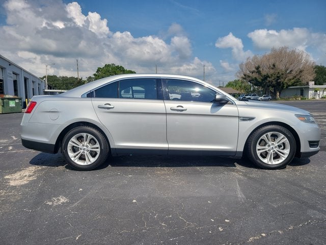 2015 Ford Taurus SEL