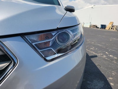 2015 Ford Taurus SEL