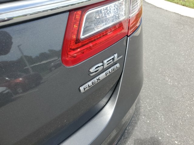 2017 Ford Taurus SEL