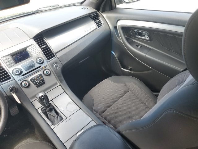 2017 Ford Taurus SEL