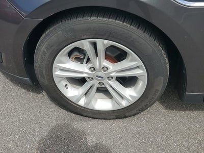 2017 Ford Taurus SEL