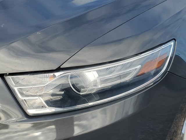 2019 Ford Taurus Limited