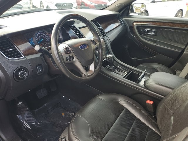 2019 Ford Taurus Limited