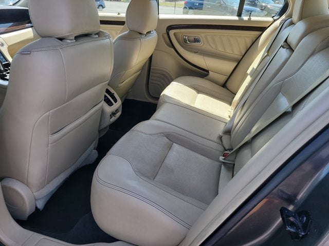 2017 Ford Taurus Limited