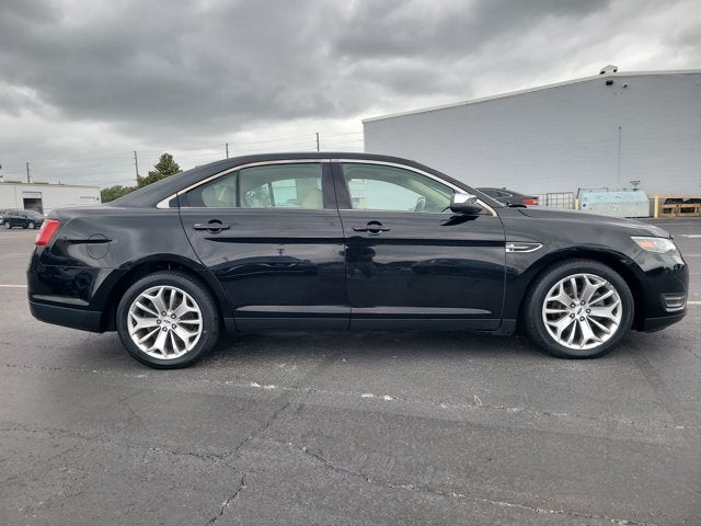 2017 Ford Taurus Limited