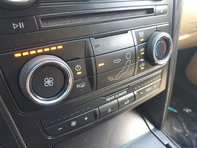 2016 Ford Explorer Base