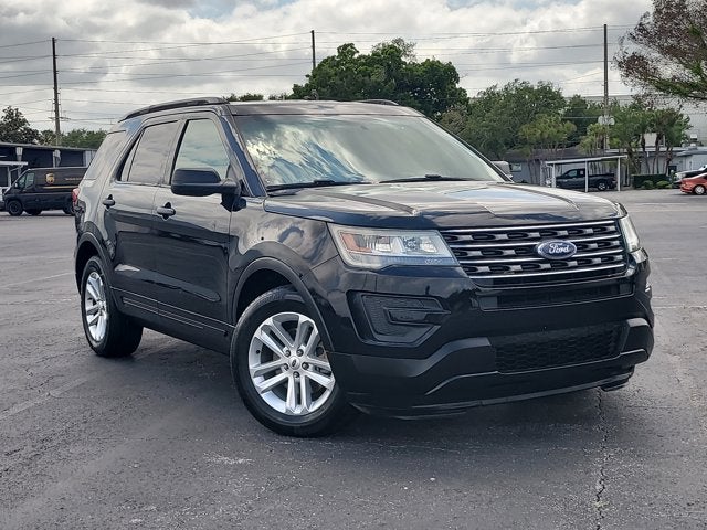 2017 Ford Explorer Base