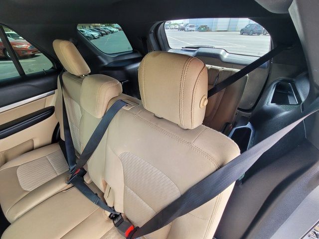 2017 Ford Explorer Base