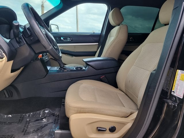 2017 Ford Explorer Base