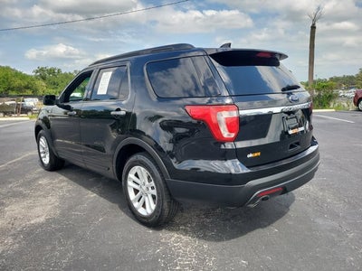 2017 Ford Explorer Base