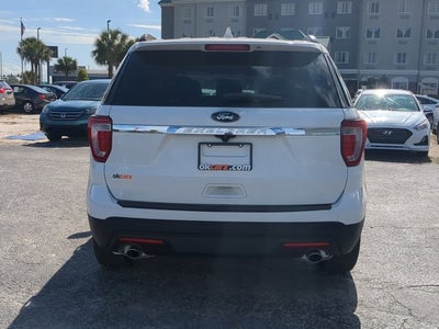 2017 Ford Explorer Base