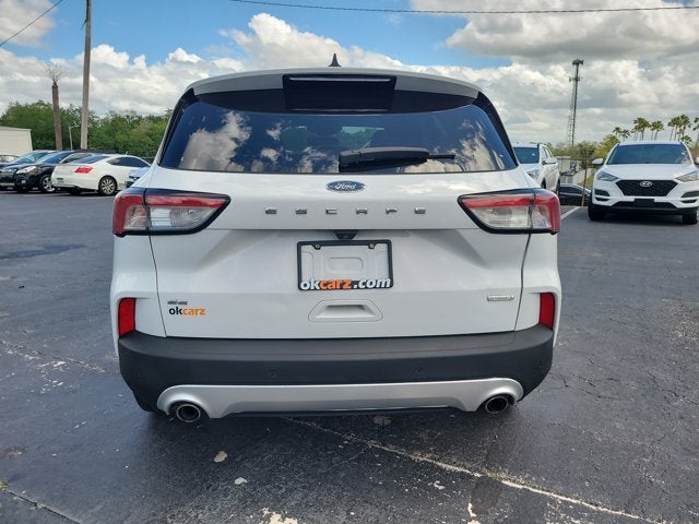 2020 Ford Escape SE
