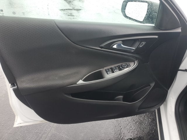 2023 Chevrolet Malibu LS