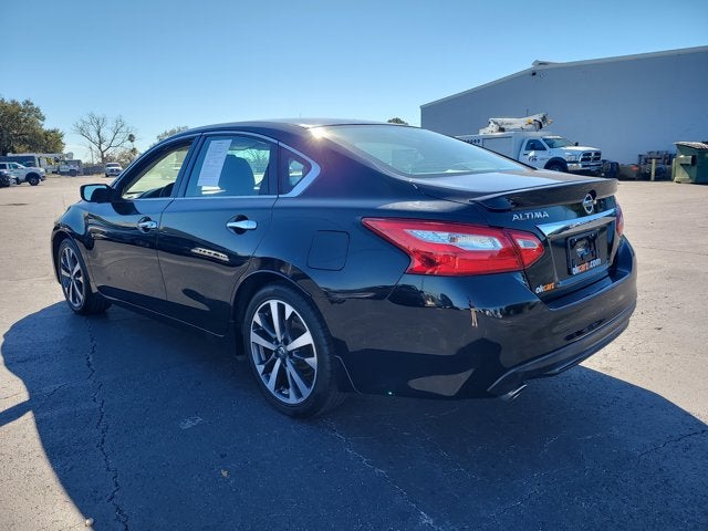 2016 Nissan Altima 2.5 SR