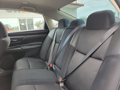 2016 Nissan Altima 2.5 SR