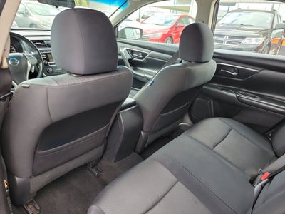 2016 Nissan Altima 2.5 SR