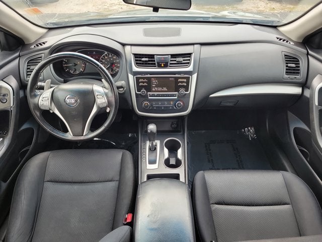 2016 Nissan Altima 2.5 SR