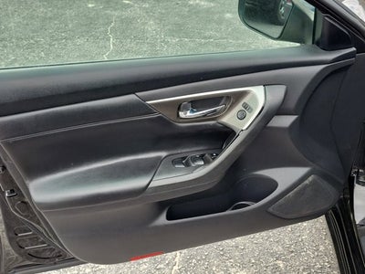 2016 Nissan Altima 2.5 SR