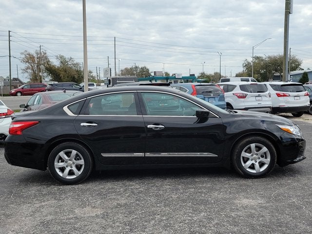 2016 Nissan Altima 2.5 SR