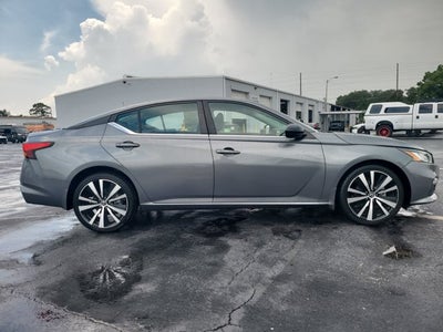 2022 Nissan Altima 2.5 SR