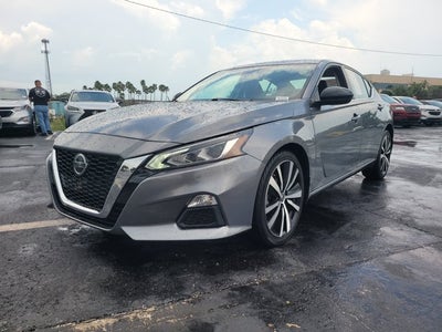 2022 Nissan Altima 2.5 SR
