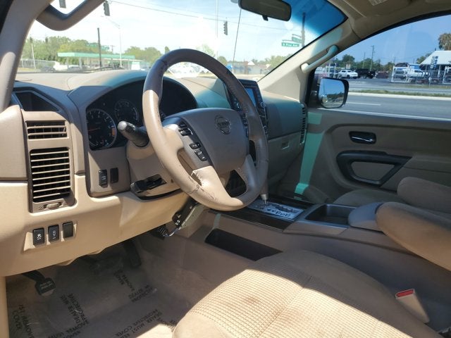 2015 Nissan Titan SV