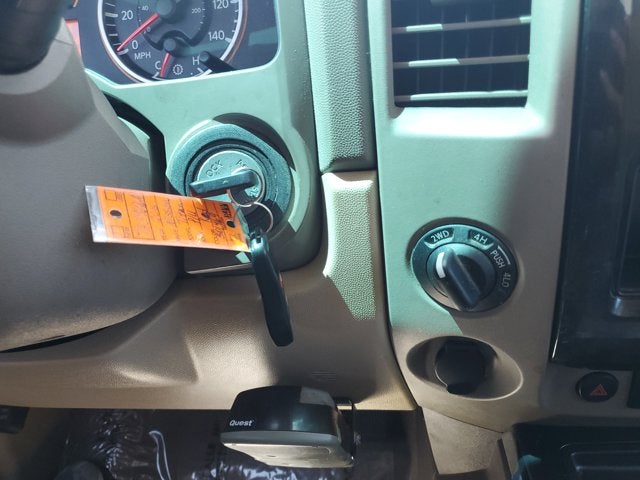2015 Nissan Titan SV
