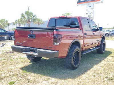 2015 Nissan Titan SV