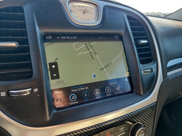 2017 Chrysler 300 Limited