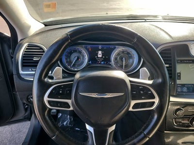 2017 Chrysler 300 Limited