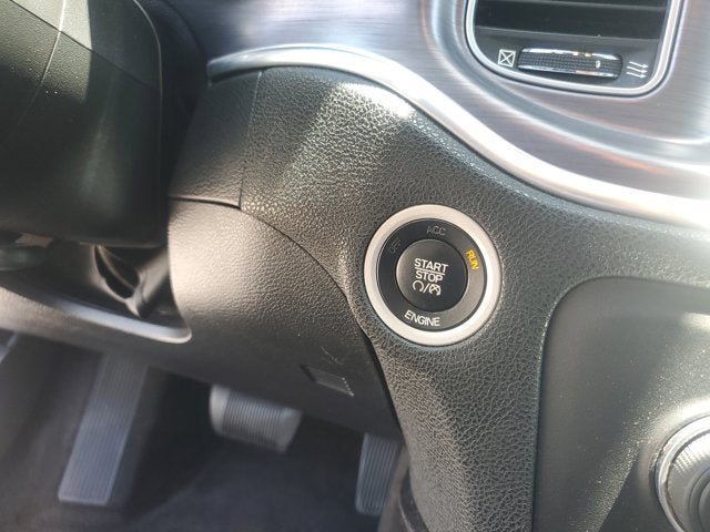 2015 Dodge Charger SE