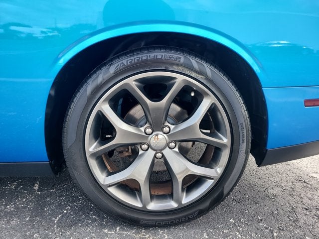 2015 Dodge Challenger SXT Plus