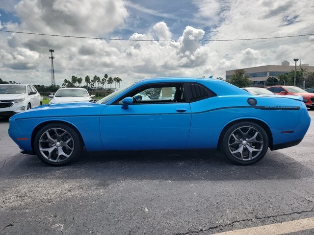 2015 Dodge Challenger SXT Plus
